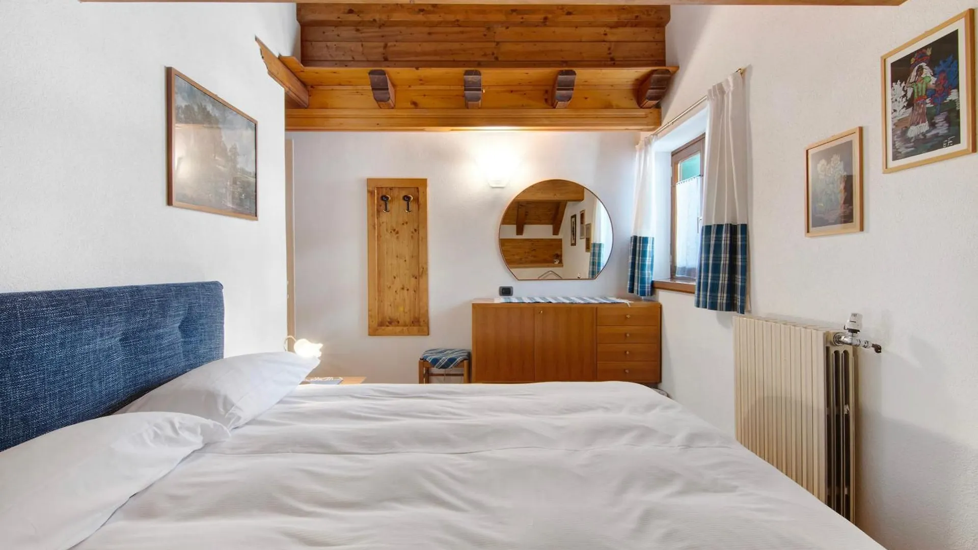 Apartment Ginepro Casa Vacanze Madesimo Italy