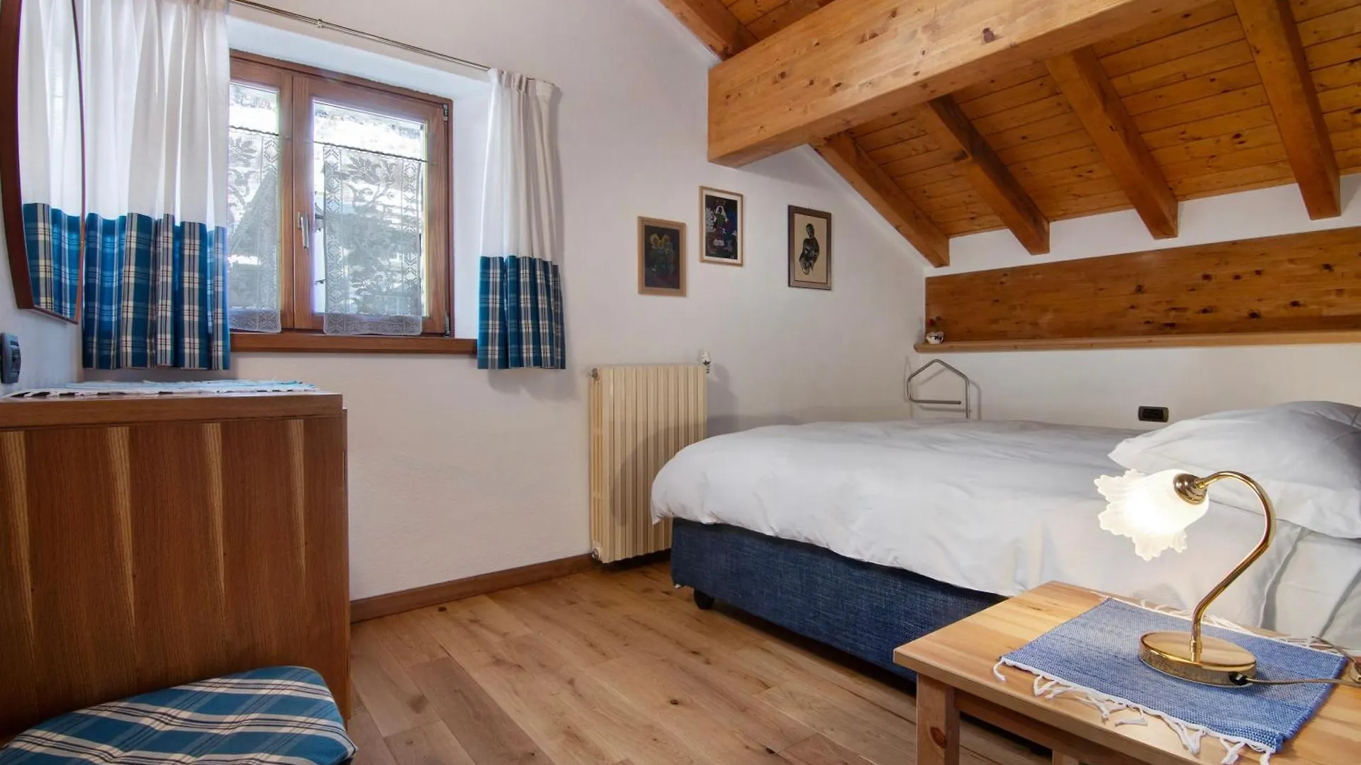 Ginepro Casa Vacanze Madesimo Apartment
